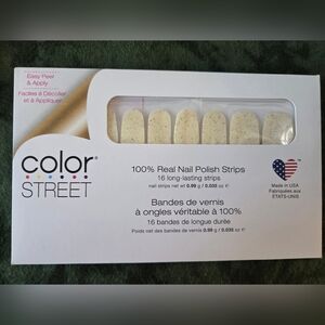 Color Street Undercover Nail Strips